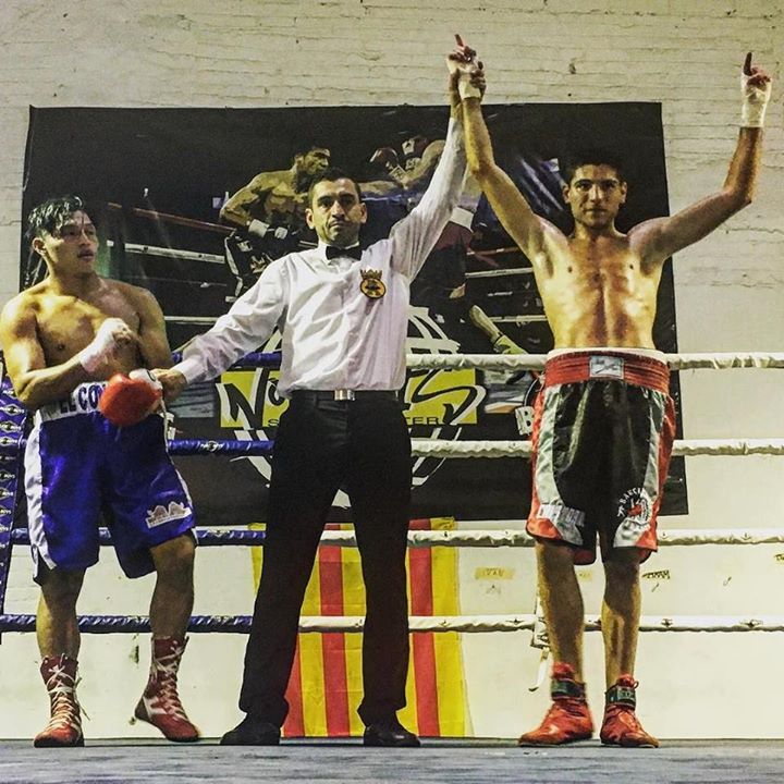 Cristobal Lorente vence Gallego Prada Boxeo Barcelona